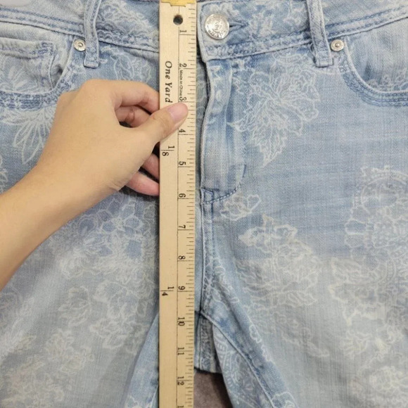 Seven7 Women's Floral Denim Shorts size 12 - Picture 7 of 14